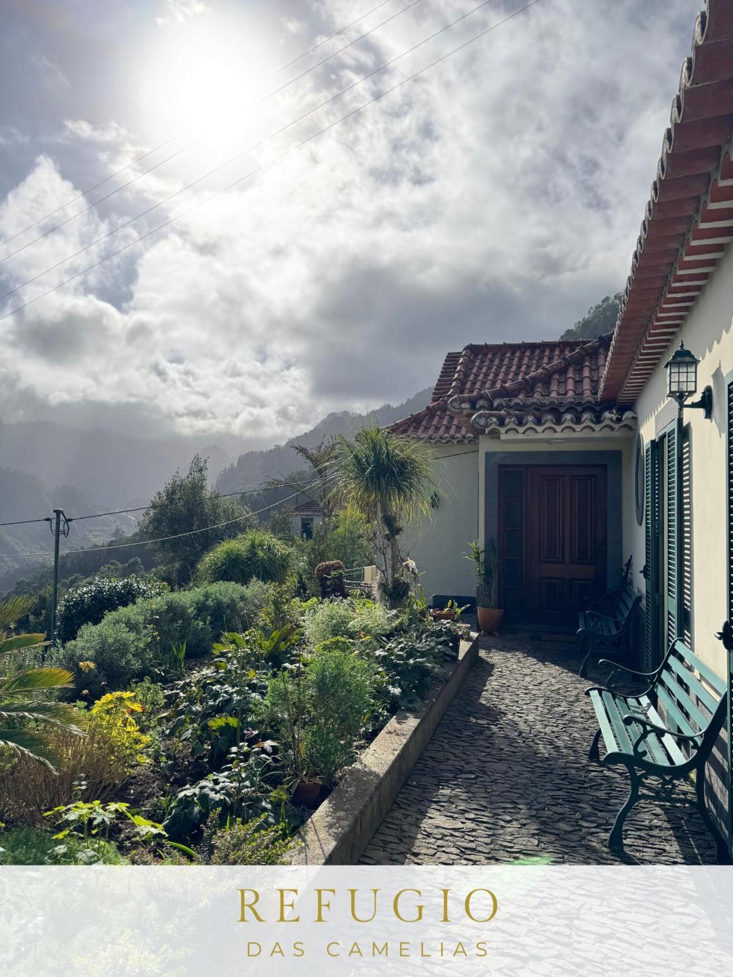 Refugio Das Camelias Santana  Luaran gambar